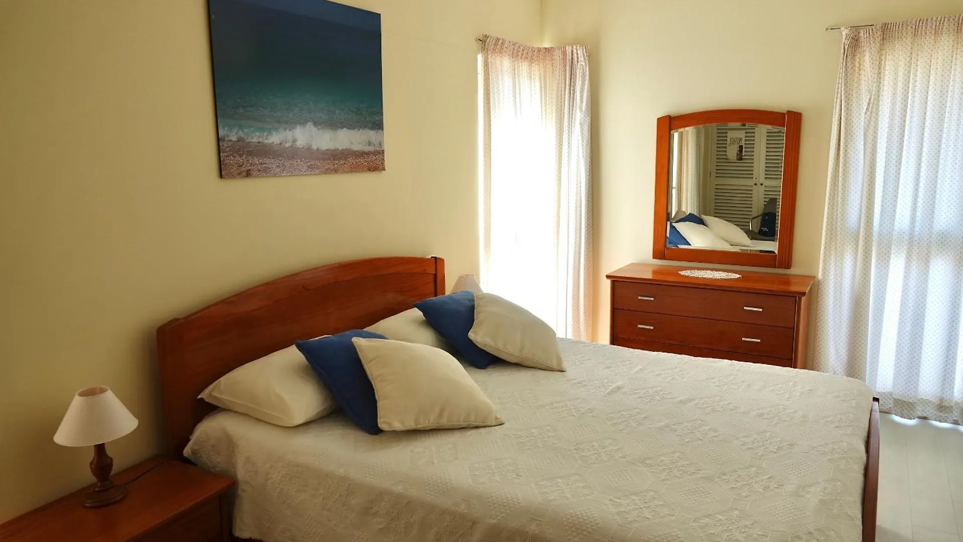 Aylevarroo Penthouse Caniço Apartmán